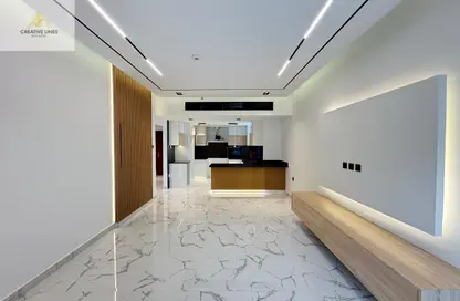 شقة - غرفة نوم - 2 حمامات للايجار في بناية الأمير - ارجان - دبي