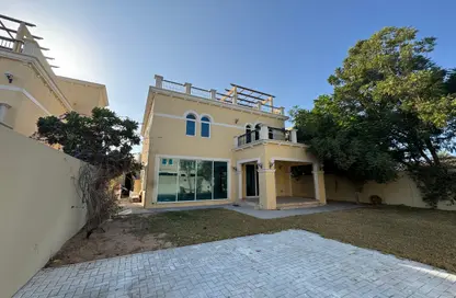 Villa - 4 Bedrooms - 5 Bathrooms for sale in Legacy Nova Villas - Jumeirah Park - Dubai