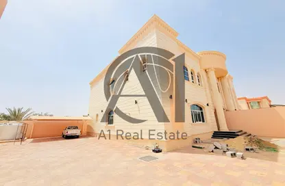 Villa - 4 Bedrooms - 7 Bathrooms for rent in Al Bateen - Al Ain