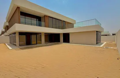 Villa - 5 Bedrooms - 7 Bathrooms for sale in Sharjah Garden City - Sharjah