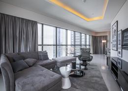 صورةغرفة المعيشة لـ: النزل و الشقق الفندقية - 2 غرف نوم - 3 حمامات للبيع في تاور D - داماك تاورز من باراماونت - الخليج التجاري - دبي, صورة 1