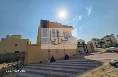 Villa - 5 Bedrooms - 5 Bathrooms for sale in Al Yasmeen 1 - Al Yasmeen - Ajman
