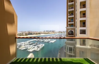 Apartment - Studio - 1 Bathroom for rent in Palm Views East - Palm Views - Palm Jumeirah - Dubai