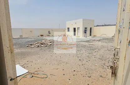 أرض - استوديو للايجار في الصجعة الصناعية - آلصجعه - الشارقة
