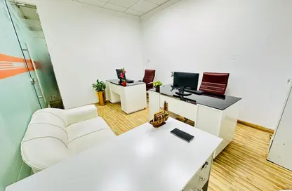 Office Space - Studio - 1 Bathroom for rent in Al Fajer Complex - Oud Metha - Bur Dubai - Dubai