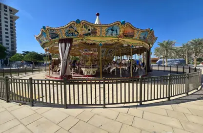 شقة - 2 غرف نوم - 3 حمامات للبيع في نشاما كامدن - تاون سكوير - دبي