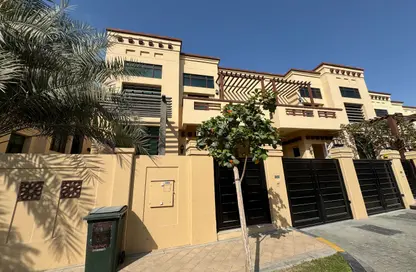 Villa - 5 Bedrooms - 7+ Bathrooms for rent in Hills Abu Dhabi - Al Maqtaa - Abu Dhabi