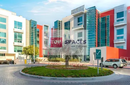 Full Floor - Studio - 7+ Bathrooms for rent in The LOFT Office 3 - The LOFT Offices - Dubai Media City - Dubai