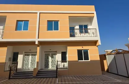مجمع سكني - 4 غرف نوم - 4 حمامات للايجار في القصيدات - رأس الخيمة