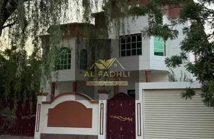 فيلا - 6 غرف نوم - 8 حمامات للبيع في 2 المويهات - المويهات - عجمان