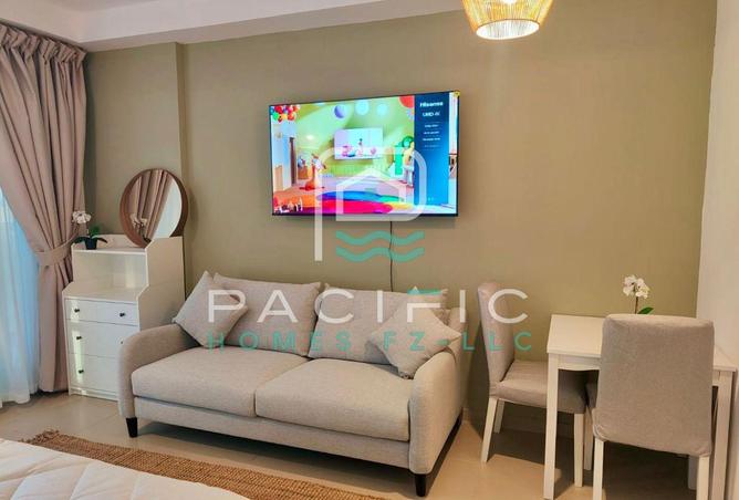 15382800 - Property Image 2