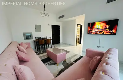 Apartment - 1 Bedroom - 2 Bathrooms for rent in Al Rashidiya Towers - Al Rashidiya - Ajman Downtown - Ajman