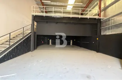 Warehouse - Studio for rent in Dubai Investment Park 2 (DIP 2) - Dubai Investment Park (DIP) - Dubai Warehouse - Studio for rent in Dubai Investment Park 2 (DIP 2) - Dubai Investment Park (DIP) - Dubai