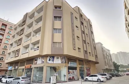 عمارة بالكامل - 8 غرف نوم - 8 حمامات للبيع في الراشدية 3 - الراشدية - عجمان