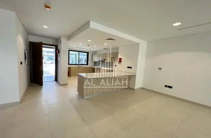 Empty Room image for: Townhouse - 3 Bedrooms - 5 Bathrooms for rent in Bloom Gardens - Al Salam Street - Abu Dhabi, Image 1