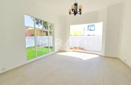 فيلا - 4 غرف نوم - 5 حمامات للايجار في فلل جميرا 3 - جميرا 3 - الجميرا - دبي
