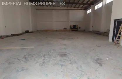 Warehouse - Studio - 1 Bathroom for rent in Umm Al Thuoob - Umm Al Quwain
