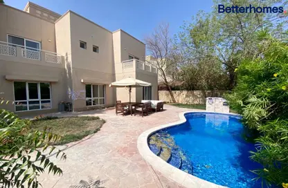 Villa - 5 Bedrooms - 4 Bathrooms for rent in Meadows 7 - Meadows - Dubai