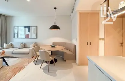 Apartment - 2 Bedrooms - 3 Bathrooms for sale in Vida Dubai Mall Tower 1 - Vida Residences Dubai Mall - Downtown Dubai - Dubai