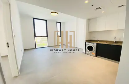 Apartment - 1 Bedroom - 2 Bathrooms for rent in East Village - Aljada - Sharjah
