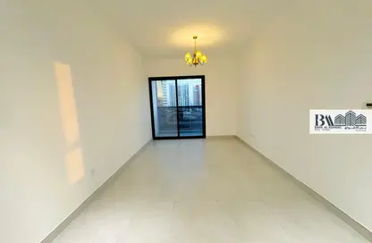 Apartment - 2 Bedrooms - 3 Bathrooms for rent in Al Mamzar Building - Al Mamzar - Deira - Dubai