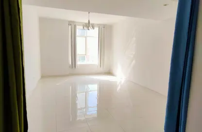 Apartment - 1 Bedroom - 2 Bathrooms for rent in Al Rashidiya Towers - Ajman Downtown - Ajman