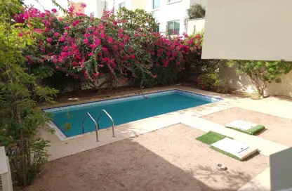 Villa - 6 Bedrooms - 7 Bathrooms for rent in Al Nahyan - Abu Dhabi