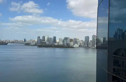 شقة - 2 غرف نوم - 2 حمامات للبيع في برج أمير بو خمسين - المجاز 3 - المجاز - الشارقة