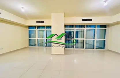 Apartment - 3 Bedrooms - 4 Bathrooms for rent in Tala Tower - Marina Square - Al Reem Island - Abu Dhabi