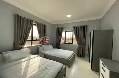 Apartment - 2 Bedrooms - 2 Bathrooms for rent in Concorde Building 2 - Al Mamourah - Ras Al Khaimah