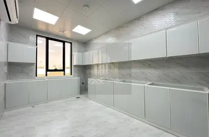 Apartment - 1 Bedroom - 1 Bathroom for rent in Khalifa City A Villas - Khalifa City A - Khalifa City - Abu Dhabi
