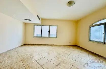 شقة - 2 غرف نوم - 2 حمامات للايجار في شارع بوخارا - النهدة - الشارقة شقة - 2 غرف نوم - 2 حمامات للايجار في شارع بوخارا - النهدة - الشارقة