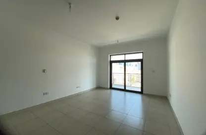 Apartment - 1 Bedroom - 2 Bathrooms for rent in Travo Tower B - Travo - The Views - Dubai