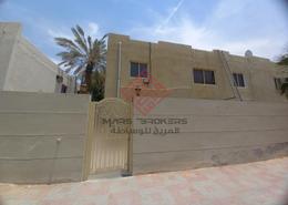 Villa - 3 bedrooms - 2 bathrooms for rent in Al Khan - Sharjah