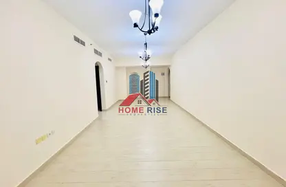 Apartment - 1 Bedroom - 2 Bathrooms for rent in Hajar Building - Muwaileh Commercial - Sharjah