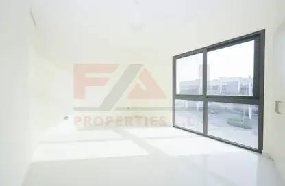 Townhouse - 3 Bedrooms - 5 Bathrooms for sale in Aknan Villas - Victoria - Damac Hills 2 - Dubai