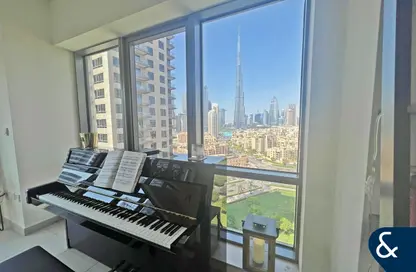Apartment - 2 Bedrooms - 3 Bathrooms for sale in South Ridge 2 - South Ridge - Downtown Dubai - Dubai