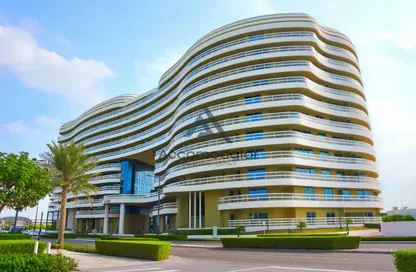 Apartment - 2 Bedrooms - 3 Bathrooms for rent in Ajwan Towers - Saadiyat Cultural District - Saadiyat Island - Abu Dhabi