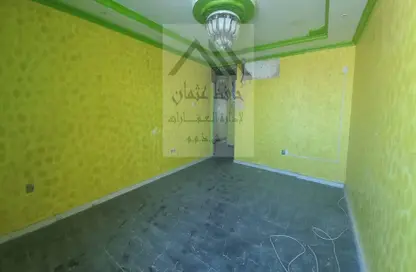 Apartment - 3 Bedrooms - 2 Bathrooms for rent in Baniyas - Abu Dhabi