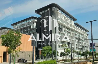 Apartment - 2 Bedrooms - 3 Bathrooms for sale in Oasis 2 - Oasis Residences - Masdar City - Abu Dhabi
