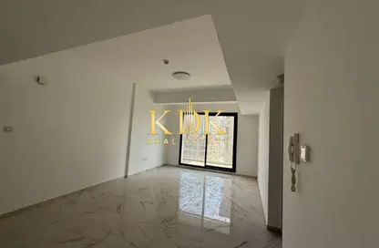 شقة - غرفة نوم - 2 حمامات للايجار في جولدن دريم برج 1 - قرية الجميرا سركل - دبي شقة - غرفة نوم - 2 حمامات للايجار في جولدن دريم برج 1 - قرية الجميرا سركل - دبي