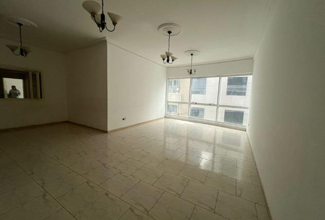 16011231 - Property Image 2