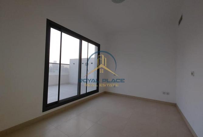 15584120 - صورة العقار 3