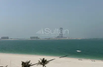 شقة - غرفة نوم - 2 حمامات للبيع في فيروز - باب البحر - جزيرة المرجان - رأس الخيمة