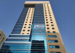 Apartment - 4 bedrooms - 3 bathrooms for rent in Hamdan Street - Abu Dhabi