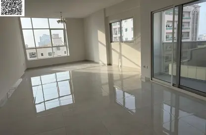 Apartment - 3 Bedrooms - 4 Bathrooms for rent in Al Rumailah building - Al Rumailah 2 - Al Rumaila - Ajman