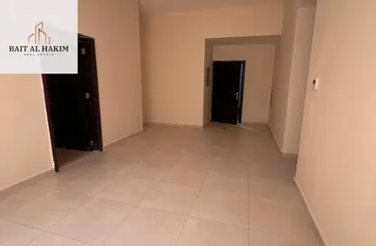 Apartment - 2 Bedrooms - 2 Bathrooms for rent in Al Jurf 2 - Al Jurf - Ajman Downtown - Ajman