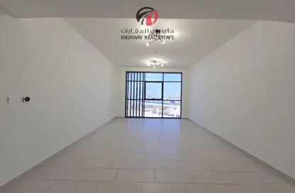 شقة - غرفة نوم - 2 حمامات للايجار في أل جداف أفينيو - الجداف - دبي