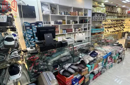 متجر - استوديو للايجار في أبو شغارة - الشارقة