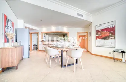 Apartment - 1 Bedroom - 2 Bathrooms for rent in Al Tamr - Shoreline Apartments - Palm Jumeirah - Dubai